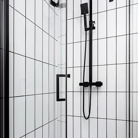 - Radziwillowska 27 Cracóvia